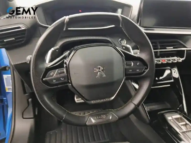 Peugeot 2008 puretech 130 s&amp;s eat8 — photo 18
