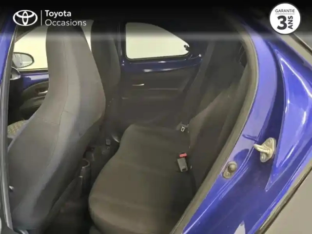 Toyota Aygo x 1.0 vvt-i 72ch design — photo 12