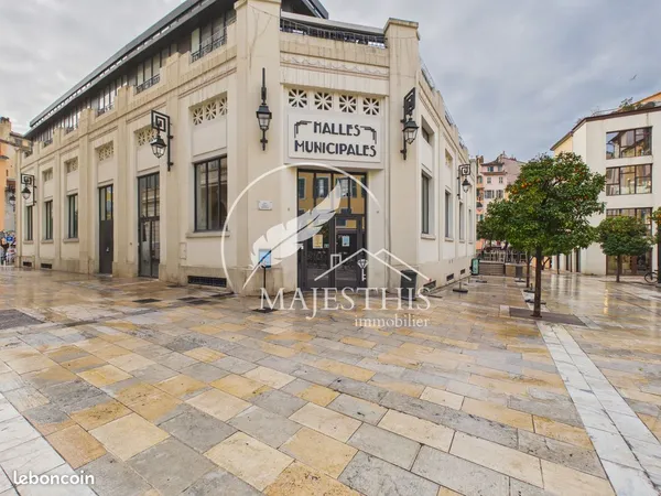 Fonds de commerce 19 m² Toulon