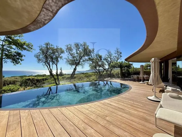 Villa 10 pièces 500 m²