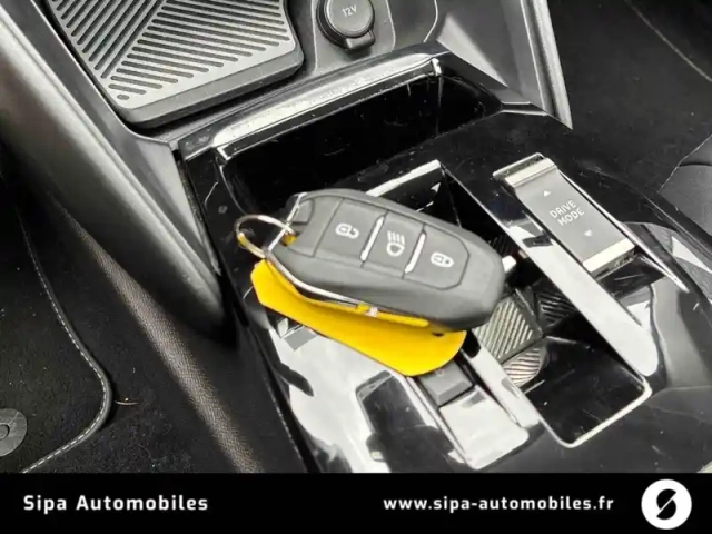 Citroën C4 e- 136 ch automatique — photo 15