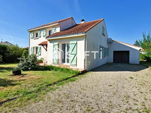 Maison familiale 5 chambres et 1 bureau