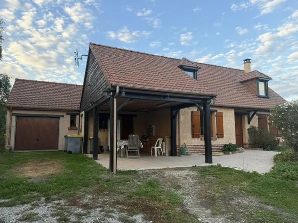 Maison 10 pièces 227 m²