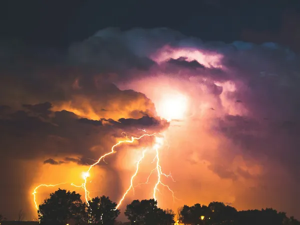Sinistralité climatique été 2026 : canicule, orages, sécheresse — bilan des 3 chocs à mi-parcours