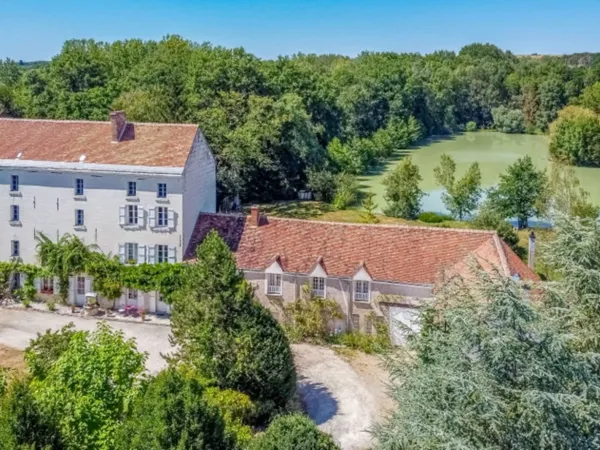 Maison 15 pièces 375 m²