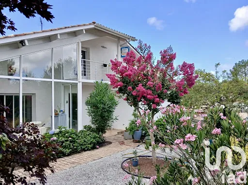 Maison 7 pièces 162 m²