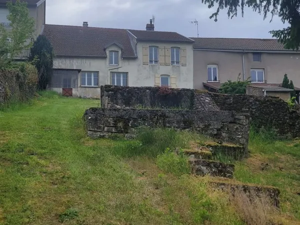 Maison 13 pièces 210 m²