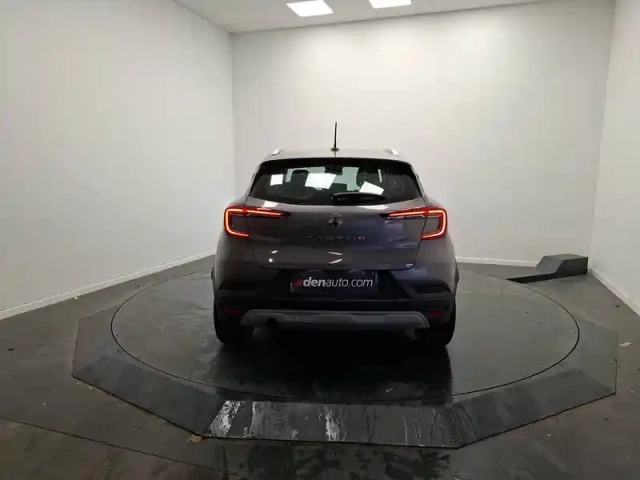Renault Captur blue dci 95 — photo 70