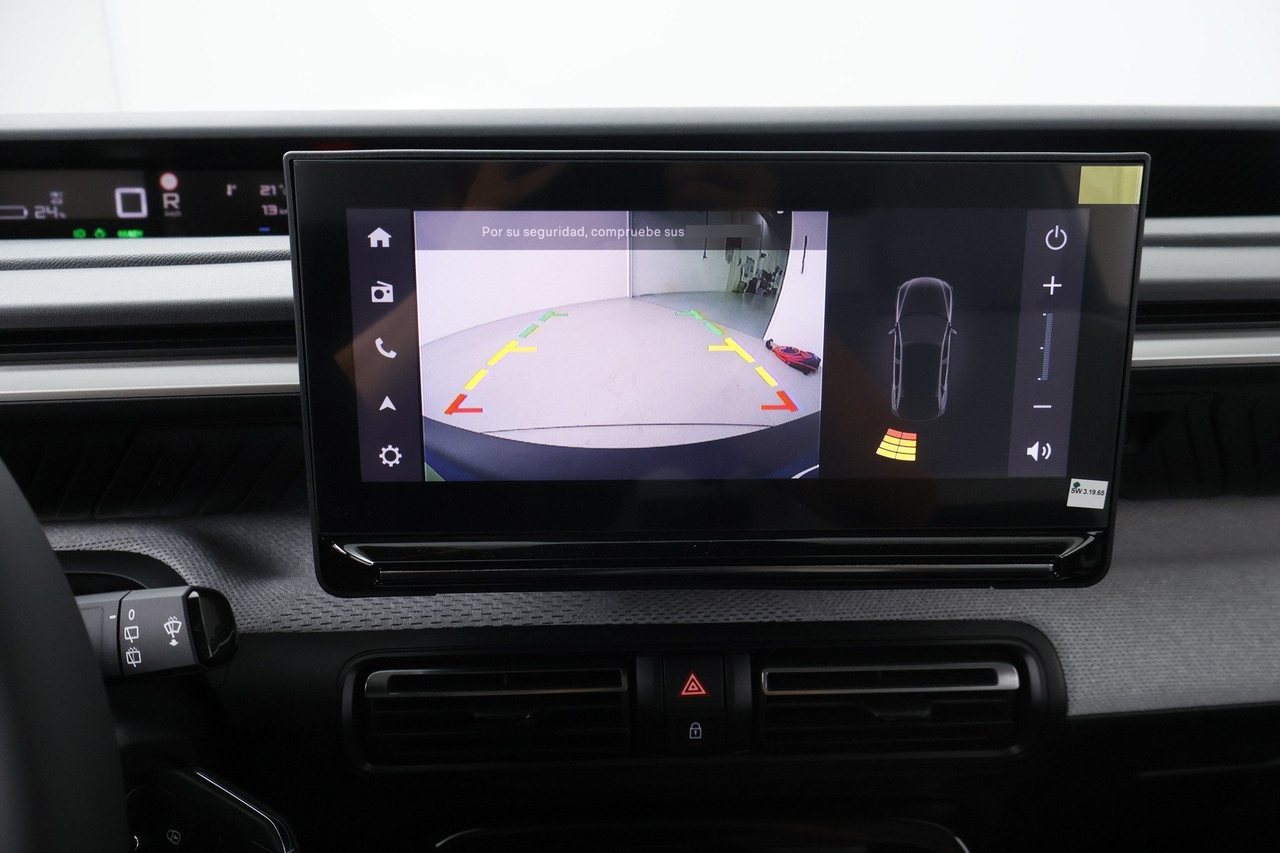 Citroën C3 — photo 24