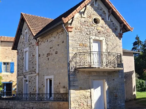 Maison 3 chambres a louer dans le bourg de saint projet
