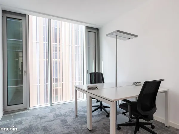Bureau privé à louer pour 2 personnes à Cachan, Avenue Aristide Briand