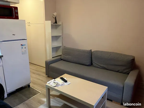 Location studio meublé au pied du métro Villejuif Léo Lagrange
