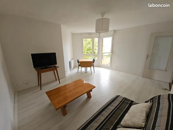 Location F2 meublé