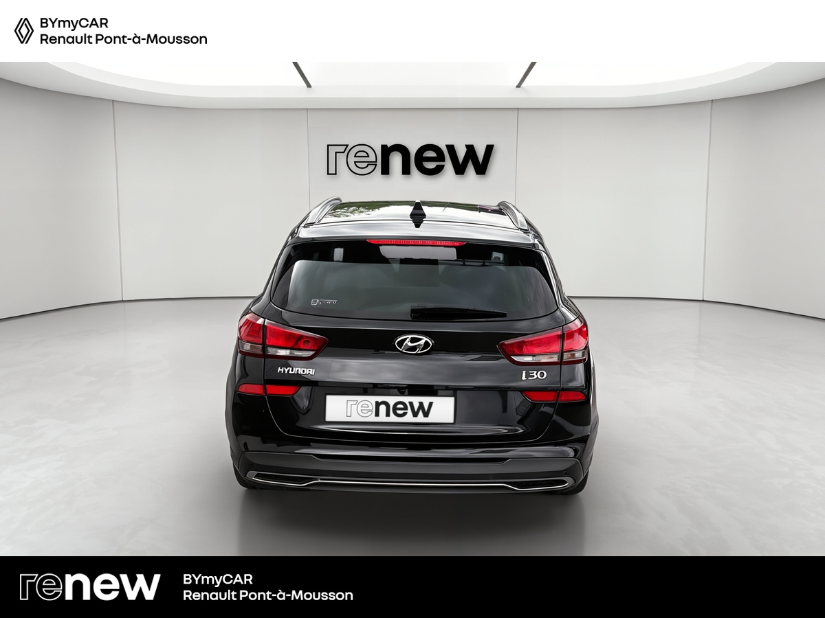 Hyundai i30 SW 1.0 T-GDi 120 DCT-7 Hybrid 48V — photo 4