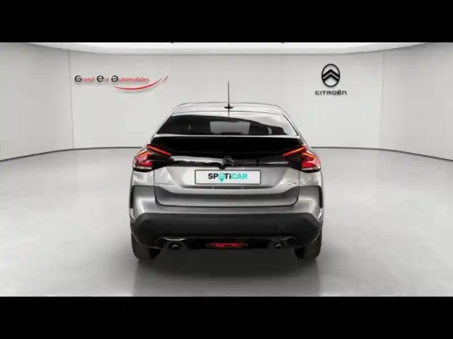 Citroën C4 puretech 130ch s&amp;s shine — photo 4