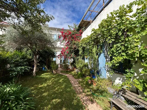 Maison de caractère