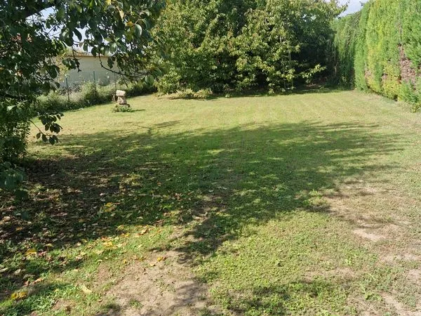 Terrain constructible villette de Vienne