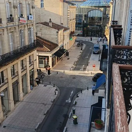 Bureaux de caractère 158 m² clé en main - Bordeaux centre (Tourny / Grands Hommes)