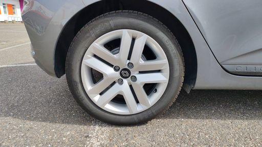 Renault Clio 1.6 E-Tech 140 Hybride BVA6 - Evolution – 2024 – 27580 km – Hybride essence – Boîte Automatique — photo 19