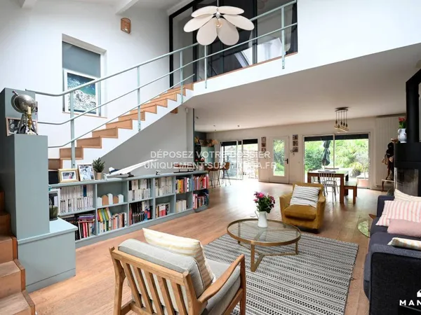 Appartement 4 pièces 180 m²