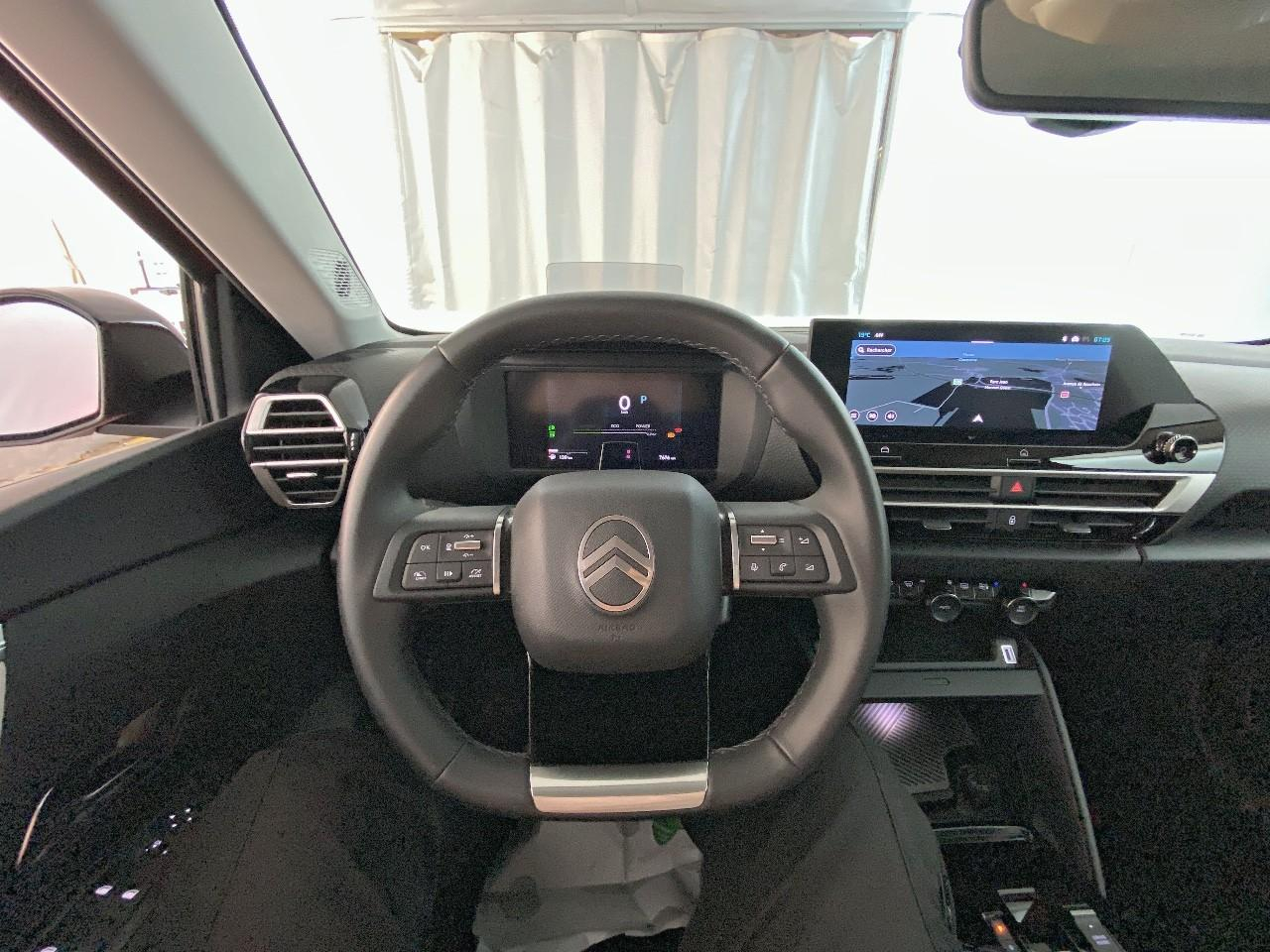 Citroën C4 X hybride 145 ch e-dcs6 max — photo 12