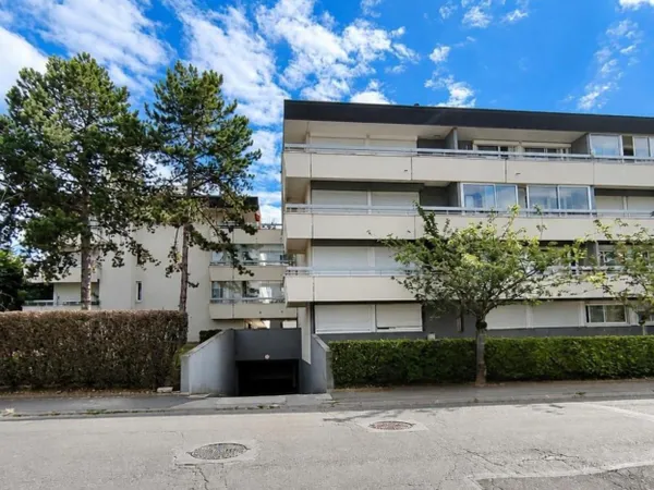 Parking 12 m²