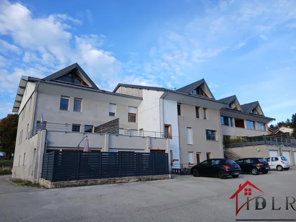 Superbe T2 de 48 m2 avec Garage & Tennis -- Au pied des piste