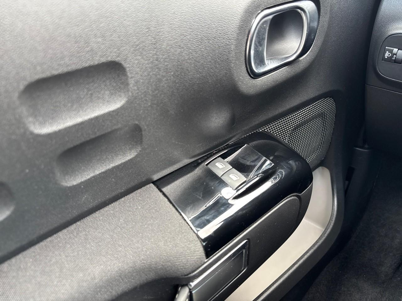 Citroën C3 1.2 puretech 110ch s&s max boite automatique — photo 17