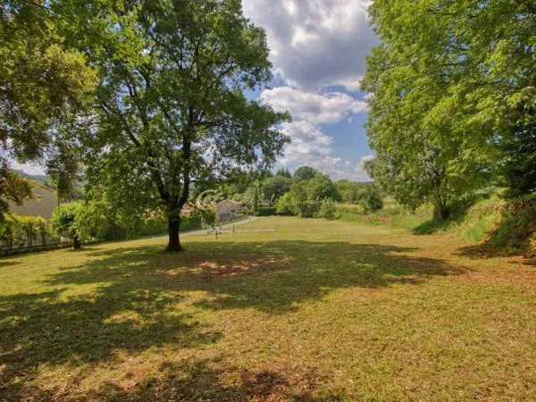 Terrain en individuel 450 m²