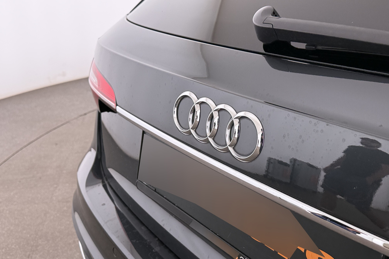 Audi A4 Avant — photo 9