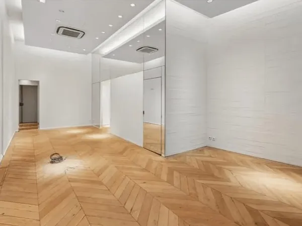 Boutique 97 m²