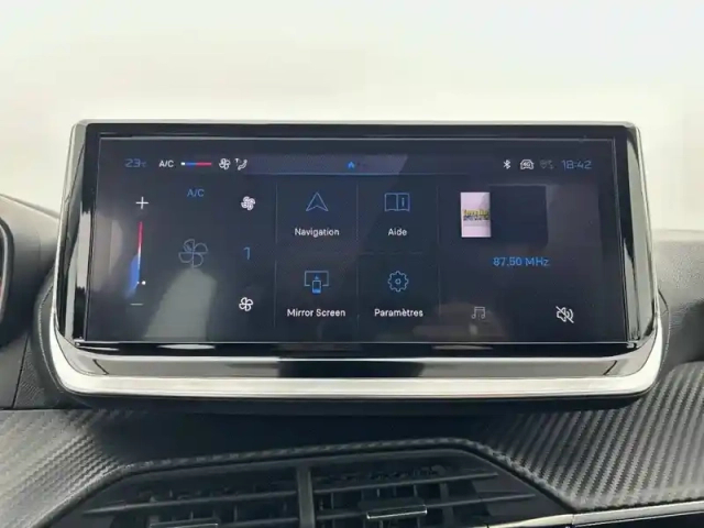 Peugeot 208 hybrid 110 ch e-dcs6 — photo 22