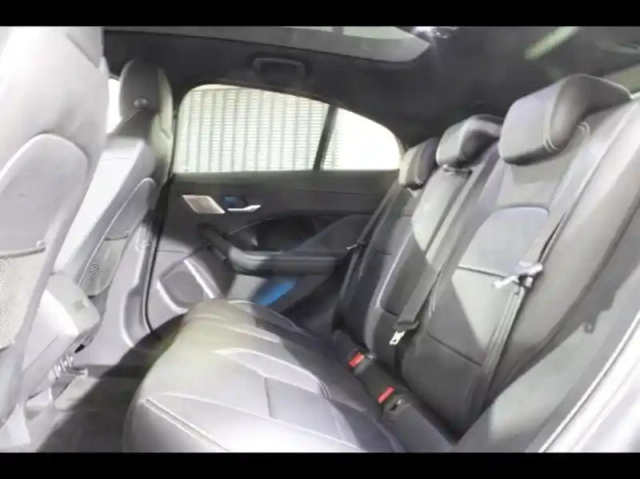 Jaguar I-Pace ev400 se awd — photo 29
