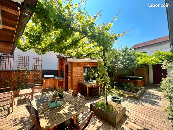 Maison avec jardin + jacuzzi- Début novembre