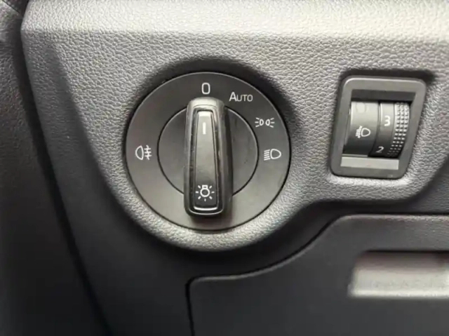 Skoda Kamiq 1.0 tsi evo 110ch ambition — photo 14
