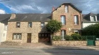 Maison en pierre avec seconde habitation