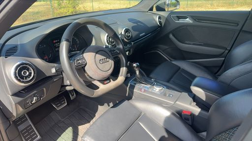 Audi RS3 Sportback 2.5 TFSi 367 Quattro S-Tronic7 - . – 2016 – 107520 km – Essence – Boîte Automatique — photo 21