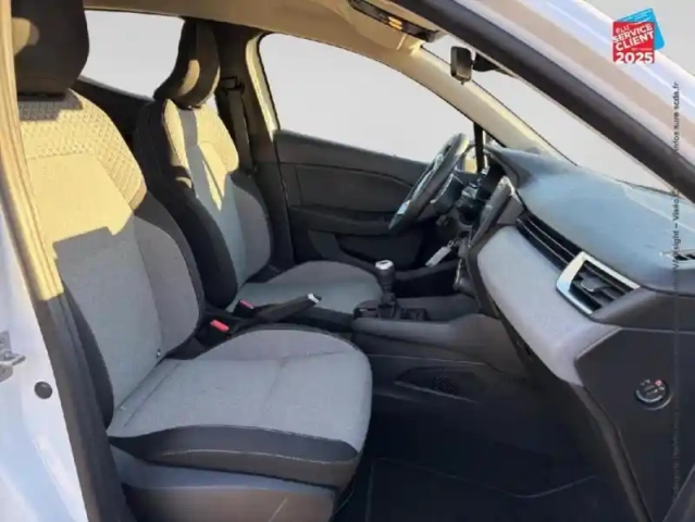 Renault Clio 1.0 tce 90ch evolution - 24 camera — photo 5