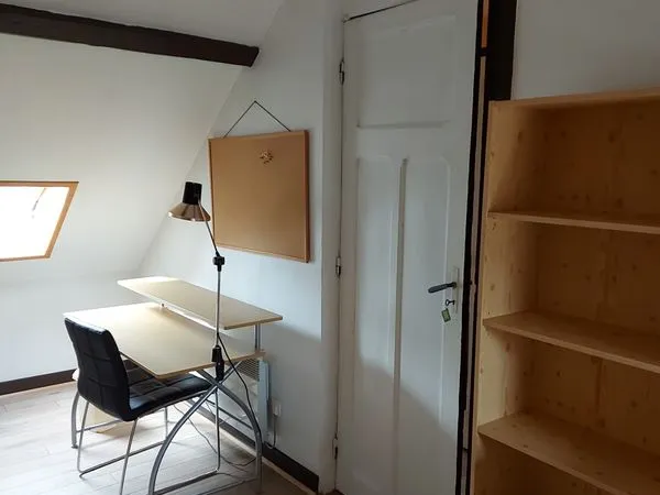 Loue chambre meublée étudiant où étudiante