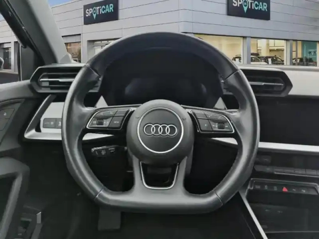 Audi A3 sportback 40 tfsie 204 s tronic 6 design luxe — photo 12
