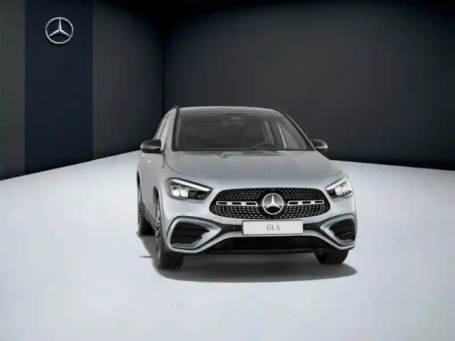 Mercedes Gla 250 e hybrid eq amg line — photo 12