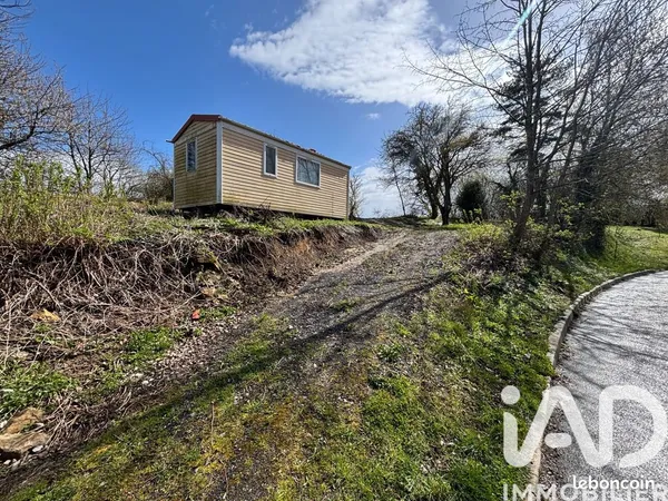 Terrain 1963 m² Montcornet