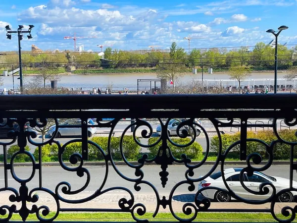 Appartement à vendre, Quai des Chartrons (Bordeaux, France)