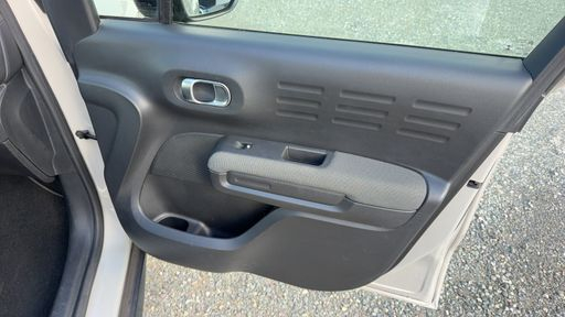 Citroen C3 Aircross 1.2 PureTech 110 - Shine – 2019 – 65417 km – Essence – Boîte Manuelle — photo 19