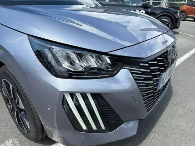 Peugeot 208 electrique 54 kwh 156ch — photo 16