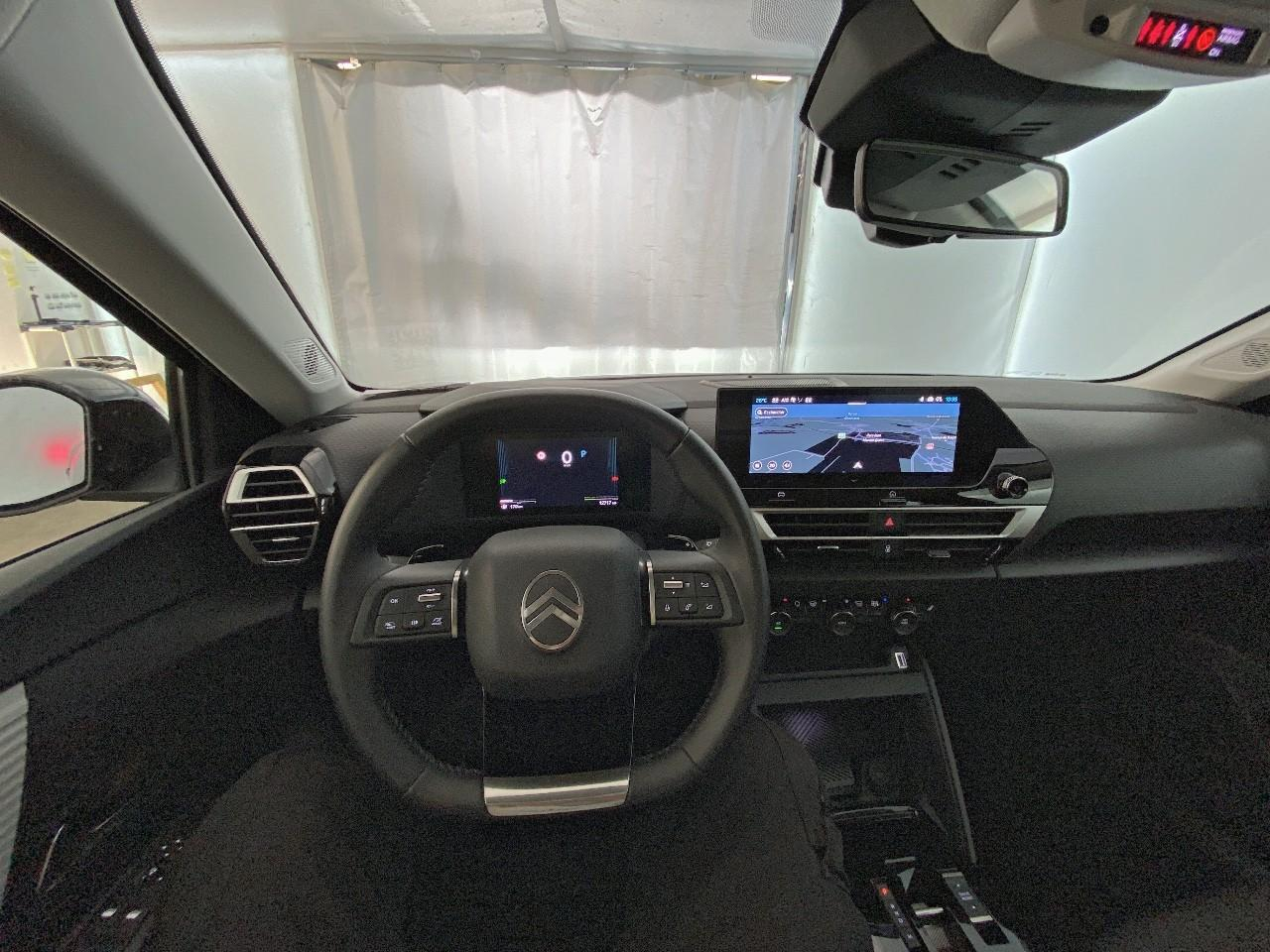 Citroën C4 hybride 136 e-dcs6 plus — photo 12