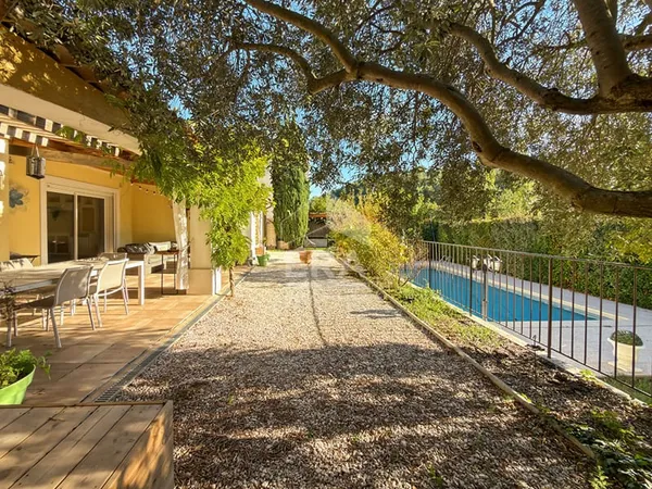 ERA Provaix Maison 207 m2 8 pièces