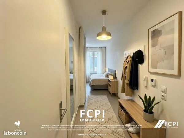 Studio 1 pièce 19 m²