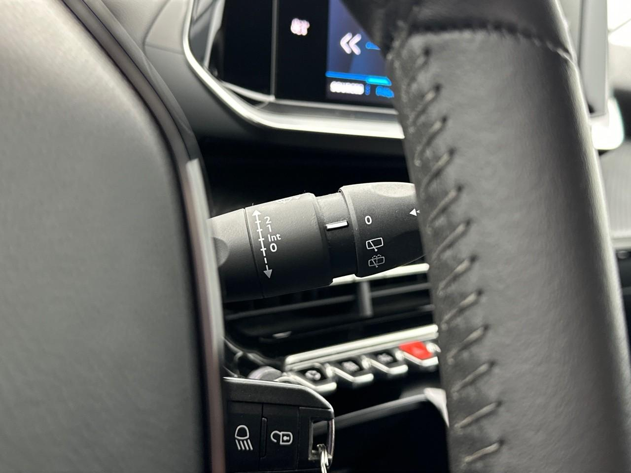 Peugeot 208 puretech 75 s&s bvm5 style — photo 20
