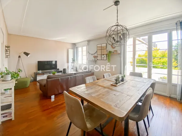 Maison 5 pièces 167 m²